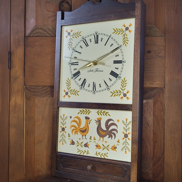 Seth Thomas Chicken Clock - Picture 13 of 13